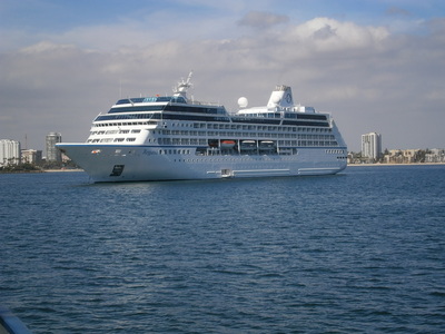 Cruise Ship in Long Beach