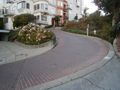 Lombard Street Looking Up